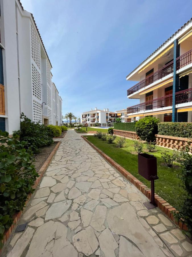 Precioso Apartamento Con Piscina Urbanizacion Playazul กัมบริลส์ ภายนอก รูปภาพ